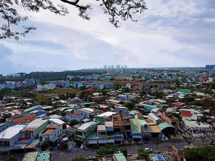 Những ngôi nhà chụp từ núi Ngũ Hành Sơn - Đà Nẵng